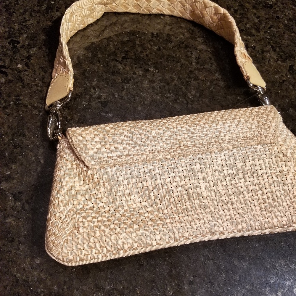 Purse - Picture 2 of 3